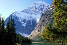 九游娱乐官网：丹麦后卫：C罗是足坛的伟大传奇，在场上我们有责任面对他.